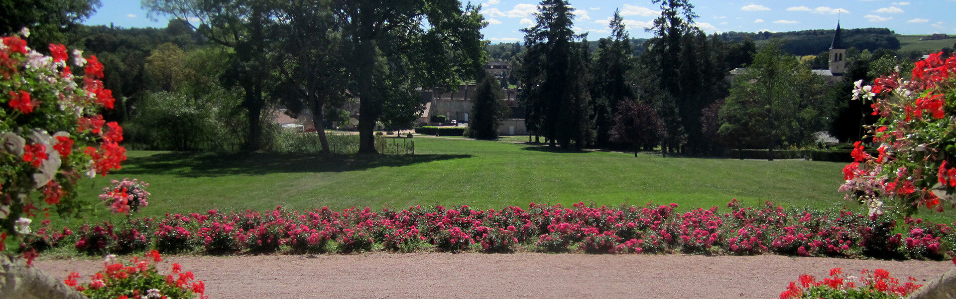 Commune Mairie Le Donjon Allier Auvergne Rhône Alpes